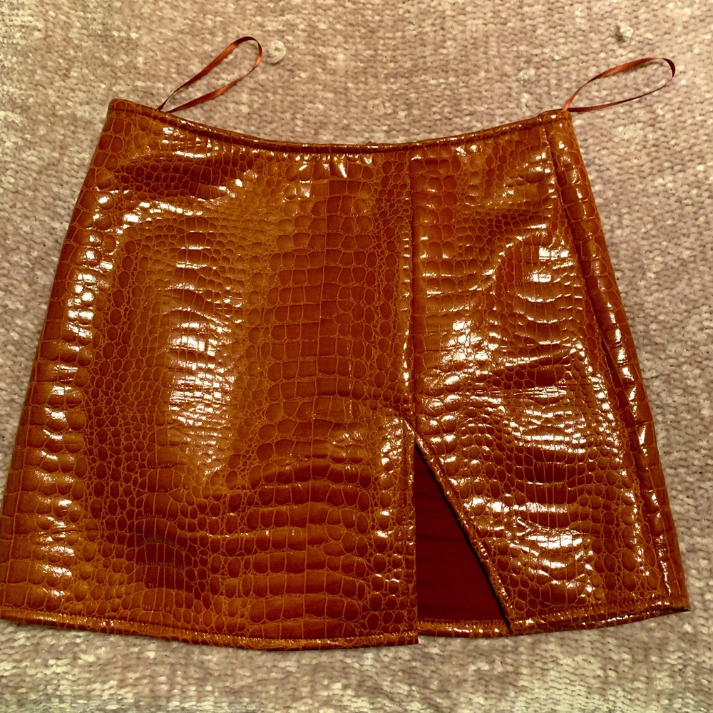 NWOT Motel rocks croc skirt from Princess Polly
